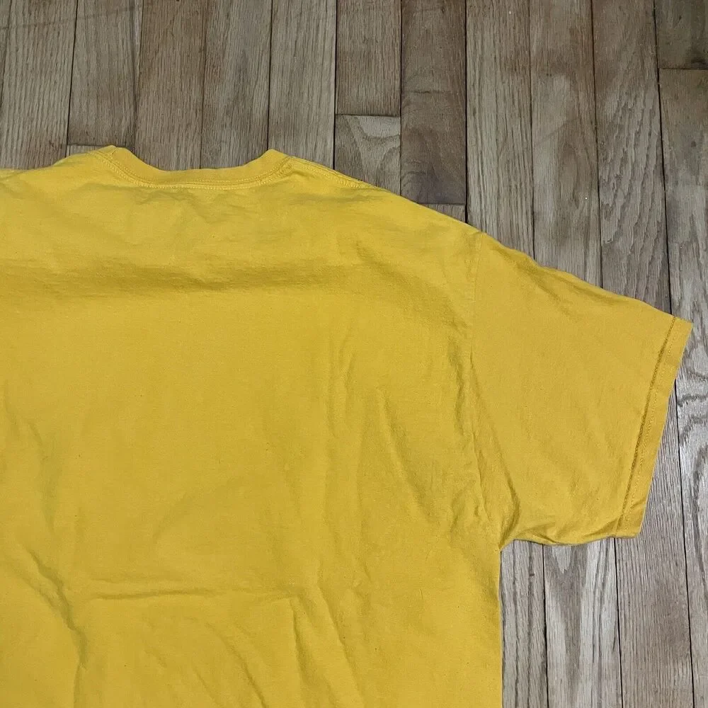 Hanes Tagless Property of Iowa Hawkeyes Tshirt Short Sleeve Crew Neck Womens XL - Picture 10 of 10